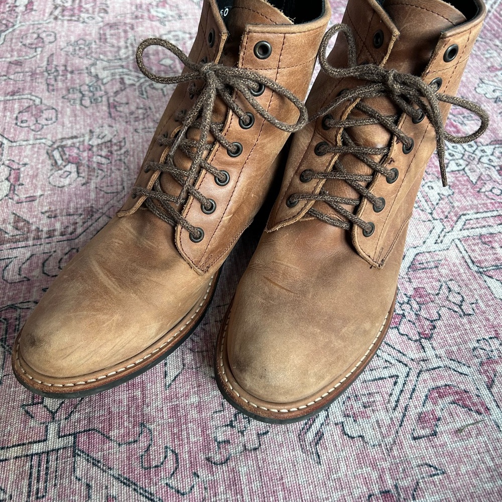 Nisolo Women’s Light Brown Leather Lace-Up Boots- Size 9